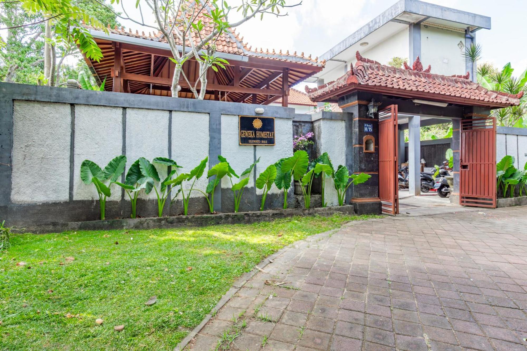 Capital O 93944 Geweka Homestay Jimbaran  Exterior photo